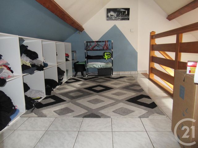Afficher la photo en grand Appartement T3 à vendre - 4 pièces - 66.88 m2 - HERICOURT - 70 - FRANCHE-COMTE - Century 21 D.S.I.