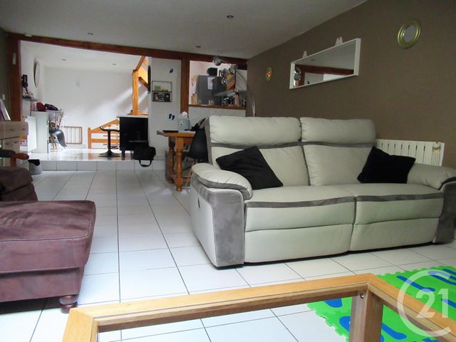 Afficher la photo en grand Appartement T3 à vendre - 4 pièces - 66.88 m2 - HERICOURT - 70 - FRANCHE-COMTE - Century 21 D.S.I.