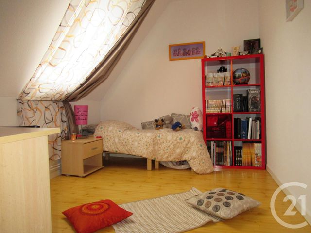 Afficher la photo en grand Appartement F5 à vendre - 5 pièces - 94.43 m2 - HERICOURT - 70 - FRANCHE-COMTE - Century 21 D.S.I.