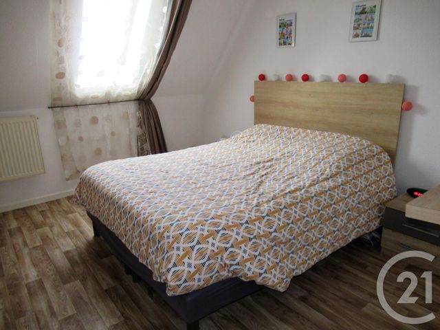 Afficher la photo en grand Appartement F5 à vendre - 5 pièces - 94.43 m2 - HERICOURT - 70 - FRANCHE-COMTE - Century 21 D.S.I.
