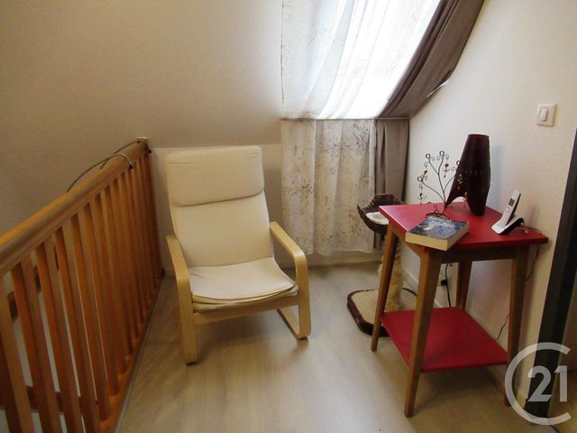 Afficher la photo en grand Appartement F5 à vendre - 5 pièces - 94.43 m2 - HERICOURT - 70 - FRANCHE-COMTE - Century 21 D.S.I.