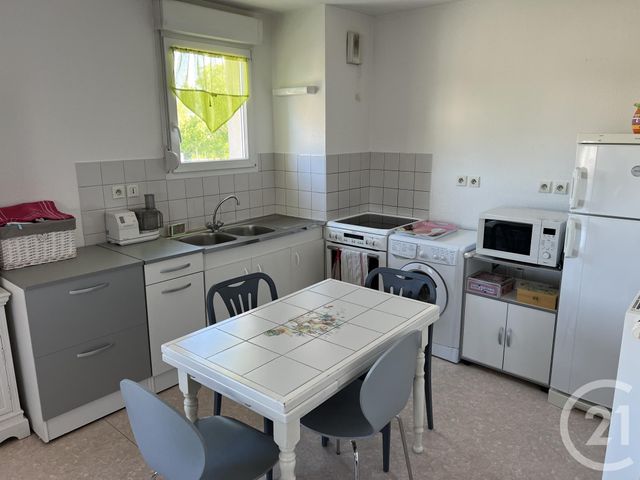 Afficher la photo en grand Appartement F2 à vendre - 3 pièces - 52.3 m2 - HERICOURT - 70 - FRANCHE-COMTE - Century 21 D.S.I.