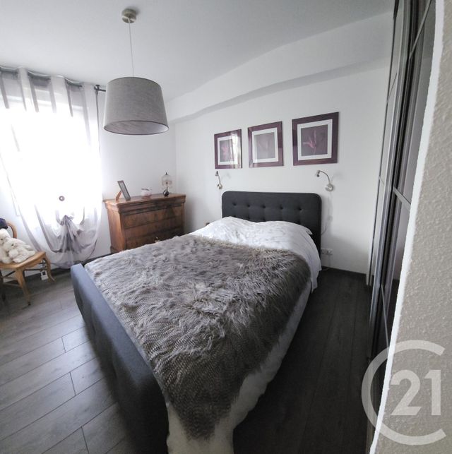 Afficher la photo en grand Appartement F3 à vendre - 3 pièces - 68.64 m2 - MONTBELIARD - 25 - FRANCHE-COMTE - Century 21 D.S.I.