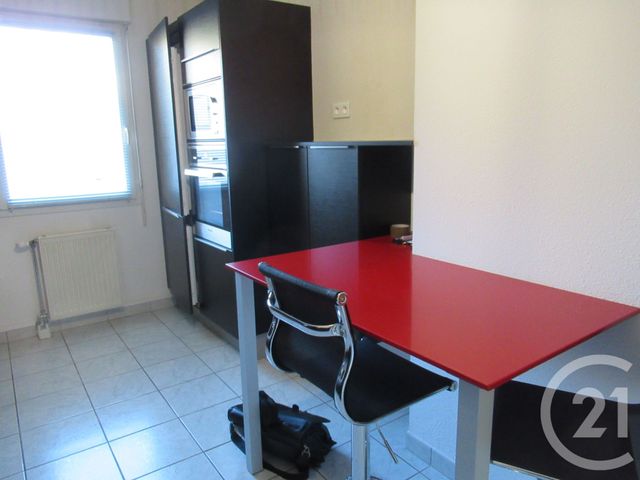 Afficher la photo en grand Appartement F3 à vendre - 3 pièces - 68.64 m2 - MONTBELIARD - 25 - FRANCHE-COMTE - Century 21 D.S.I.