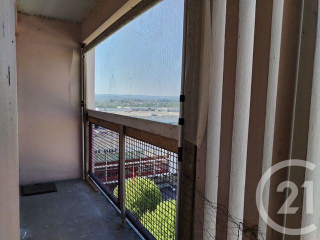 Appartement F3 à vendre - 3 pièces - 73.6 m2 - SOCHAUX - 25 - FRANCHE-COMTE - Century 21 D.S.I.