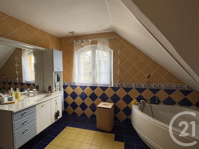 maison à vendre - 7 pièces - 187.0 m2 - SAULNOT - 70 - FRANCHE-COMTE - Century 21 D.S.I.